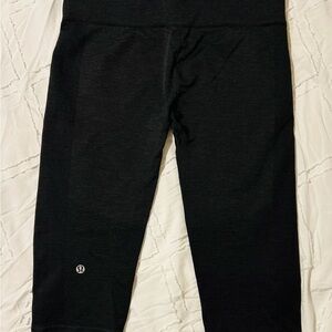 Lululemon cropped compression leggings-rare size 8